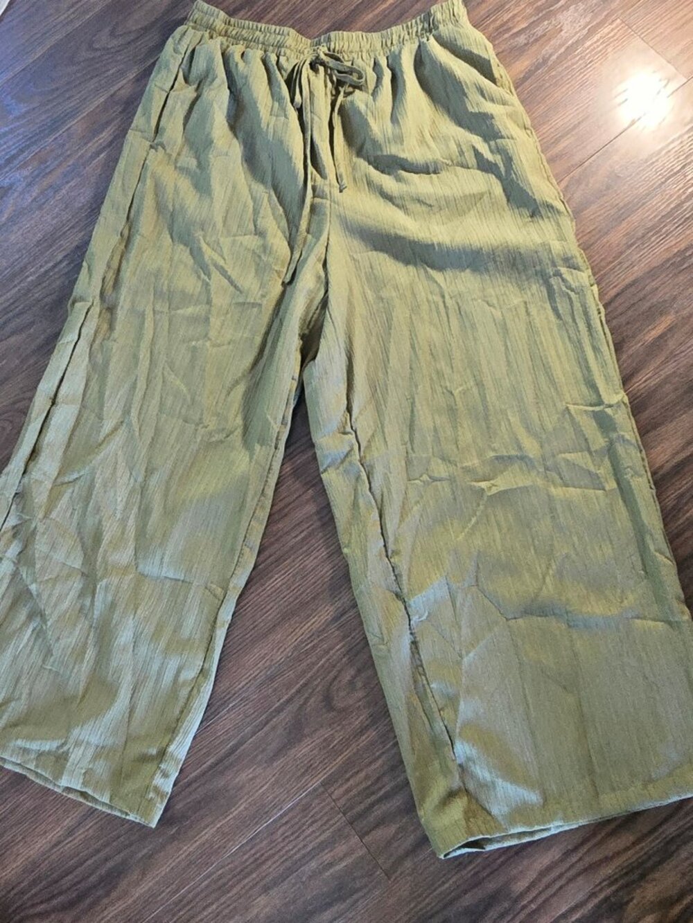 SOLY HUX Boho/Hippie Chic Style Khaki Green Wide Leg Pants NWT/SIZE L